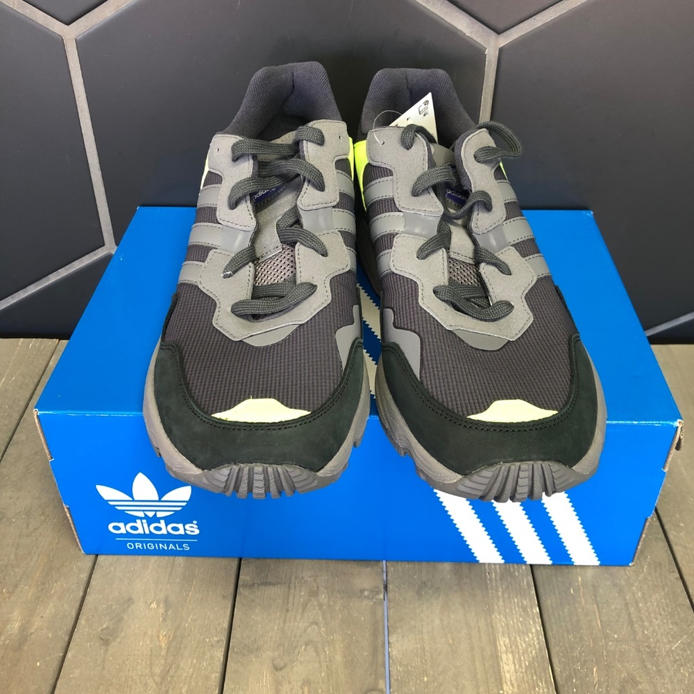 Adidas Yung-96 Carbon Grey Lime Running Shoes - Picture 3 of 5